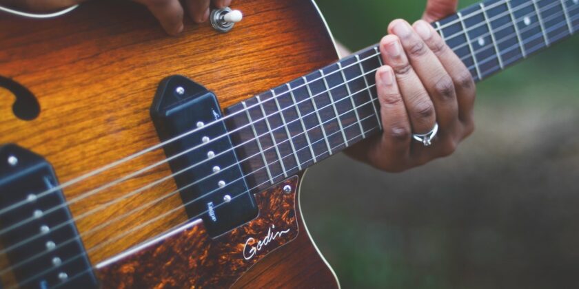 Tutti con il fiato sospeso per un gigante della musica