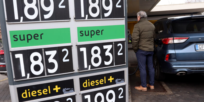 Addio alle auto a benzina e diesel