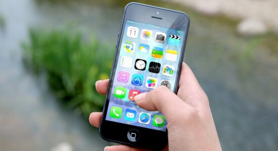 App Facebook per Androd e iPhone