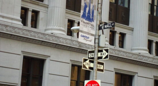 Attesa per capire la direzione che prenderà Wall Street