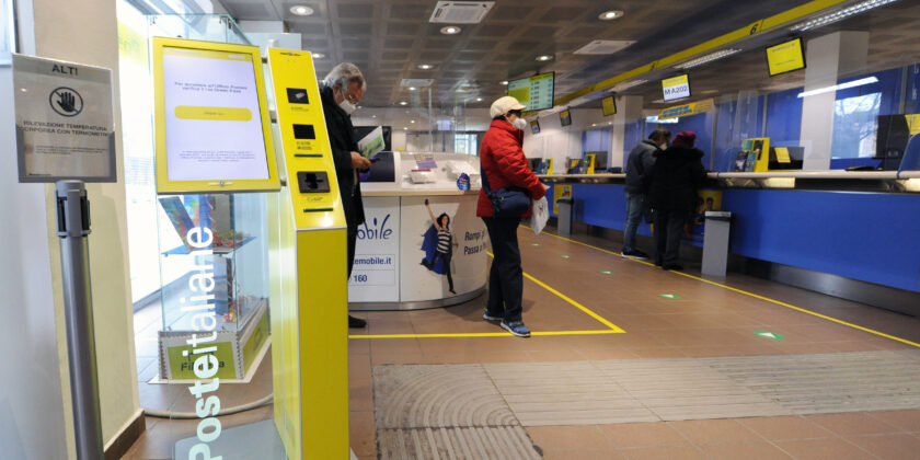 Chi ha soldi fermi alle Poste può comprare il nuovo BTP Italia
