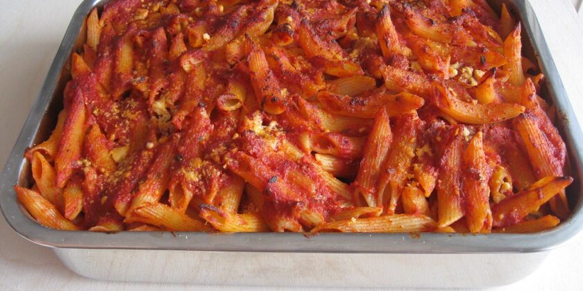 Come preparare una pasta al forno semplice e gustosa