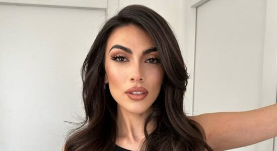 GF VIP Giulia Salemi incanta con il look da femme fatale