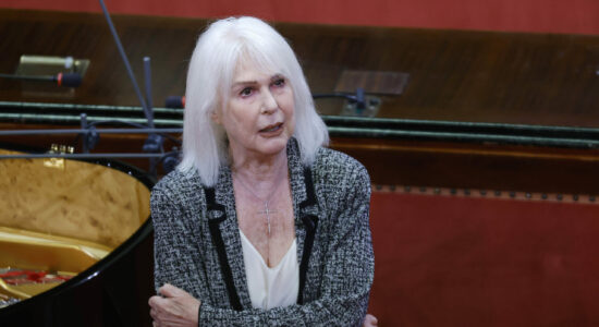 Gaffe di Loretta Goggi a Benedetta Primavera