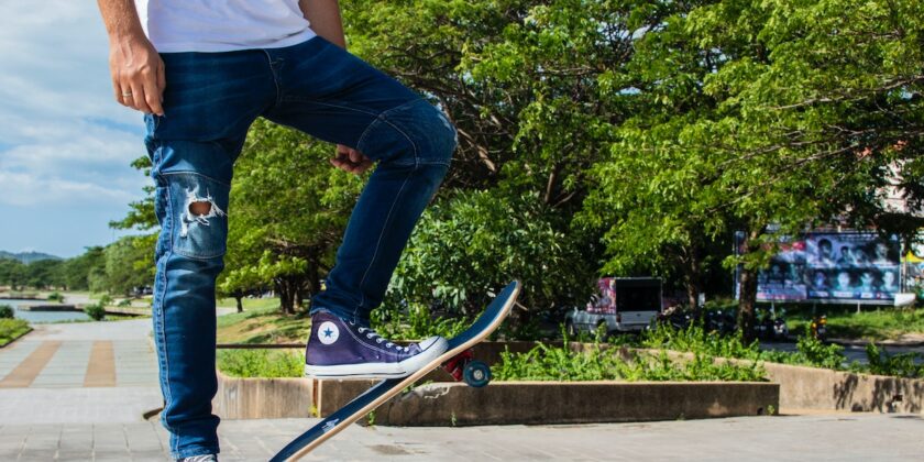 Indossare i jeans per un mese senza lavarli