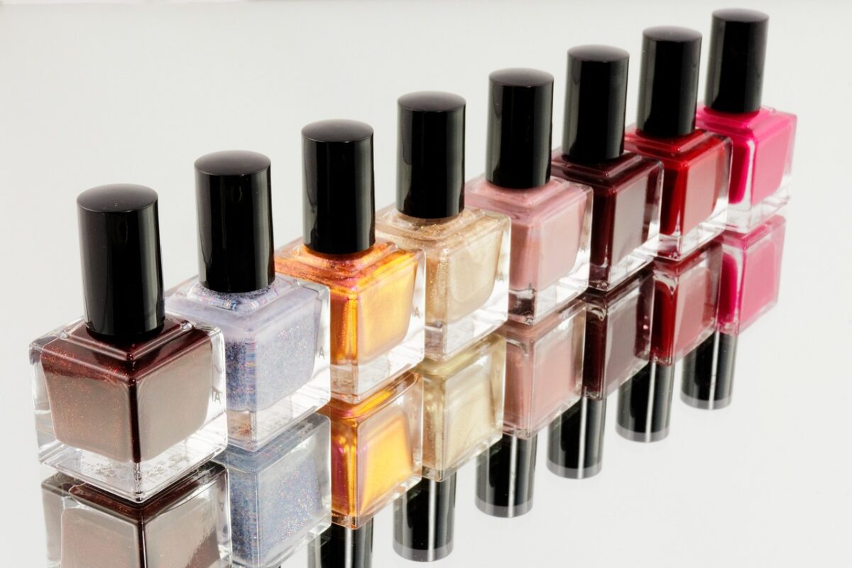 Le tonalità nude vincono sugli altri colori