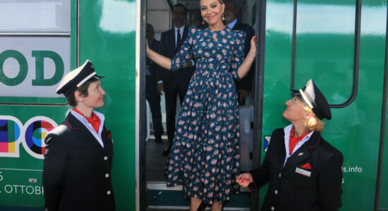 L'oroscopo di Ornella Muti