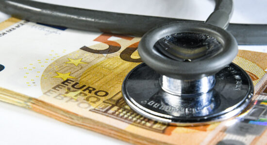 Multe da 1.032,00 euro anche a chi paga con queste banconote