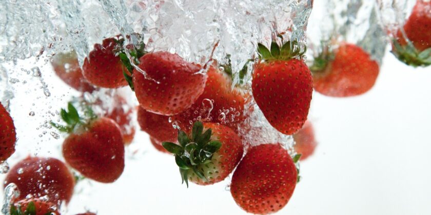 Occhio a come lavi le fragole