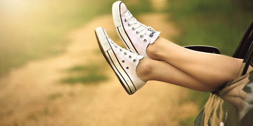 Perchè non si dovrebbero accavallare le gambe