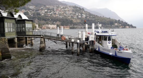 Scopri subito chi sono i 5 VIP internazionali ultramilionari che hanno casa in Italia-lago di Como