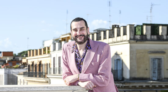 Tutto sul presentatore di Pechino Express molto dandy-Costantino Della Gherardesca