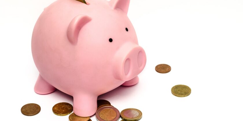 2 titoli di Stato con cedola al 5% utili e interessanti per chi ha soldi liquidi da investire