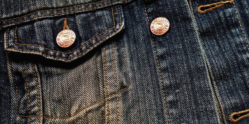 Abbinare le giacche di jeans su un jeans non è più un problema-proiezionidiborsa.it