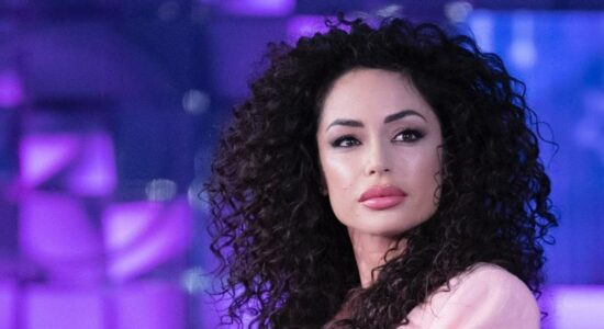 Avere i capelli come quelli di Raffaella Fico-foto da Instagram