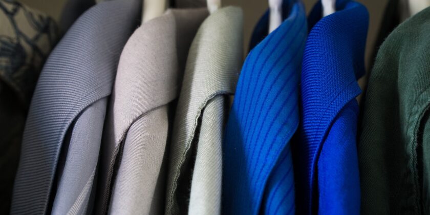 Come indossare il cappotto bianco-proiezionidiborsa.it