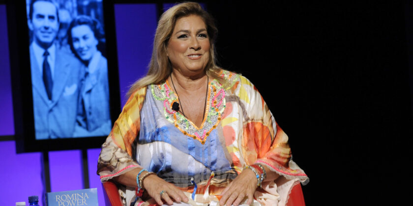 Ecco 3 outfit di Mara Venier e Romina Power-Romina Power-proiezionidiborsa.it