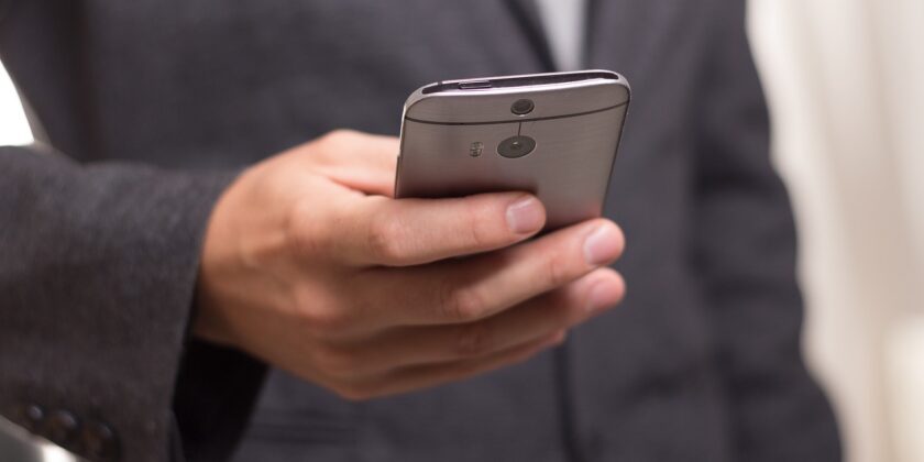 Fino a 35.000 euro per un cellulare-proiezionidiborsa.it