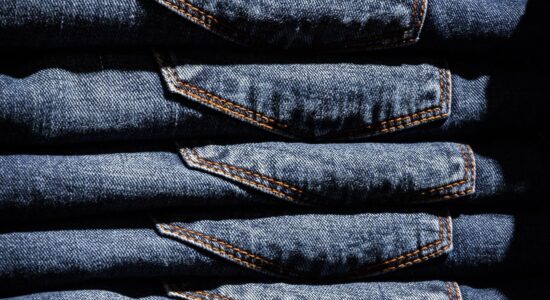 I 4 jeans effetto pancia piatta che valorizzano il lato B-proiezionidiborsa.it