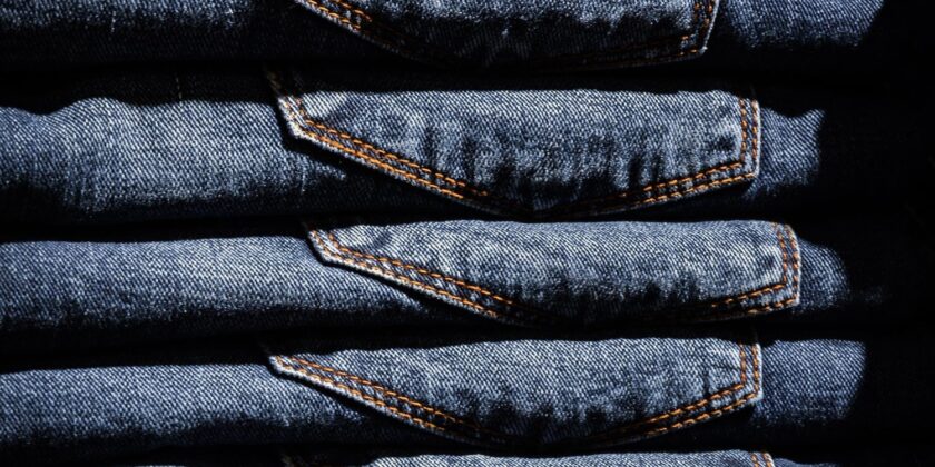 I 4 jeans effetto pancia piatta che valorizzano il lato B-proiezionidiborsa.it