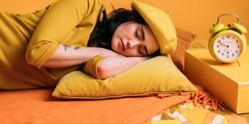 I 7 alimenti straordinari che aiutano a regolare i disturbi del sonno