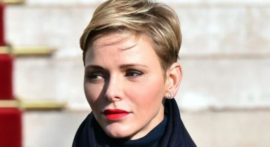 I capelli corti più alla moda li ha sfoggiati Charlene di Monaco