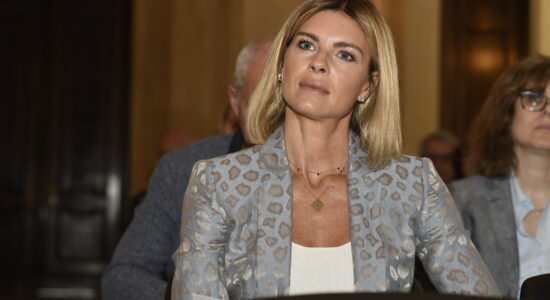 I segreti anti età della showgirl Martina Colombari-proiezionidiborsa.it
