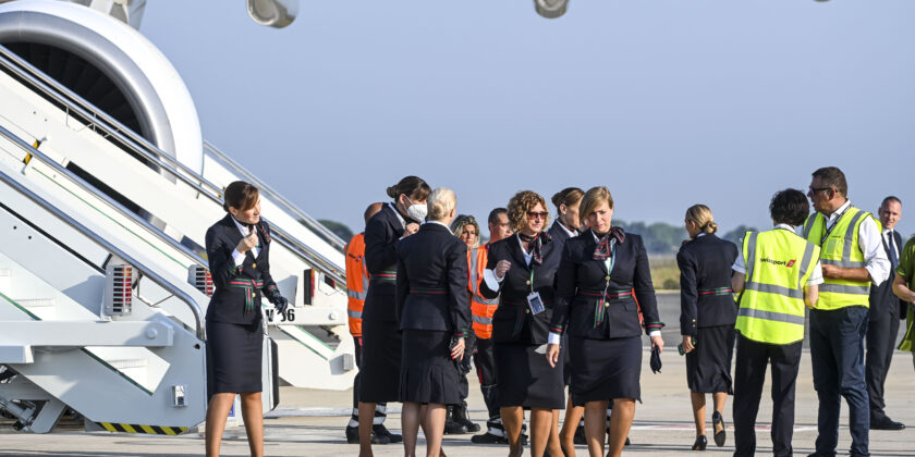 Il segreto delle hostess per non avere vestiti stropicciati in valigia-proiezionidiborsa.it