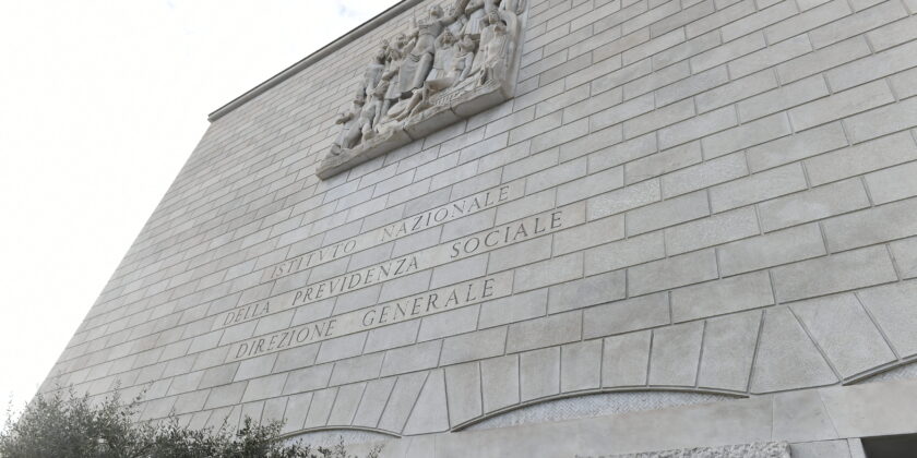 La pensione fino a 1.000 euro non è pignorabile-Sede INPS-proiezionidiborsa.it