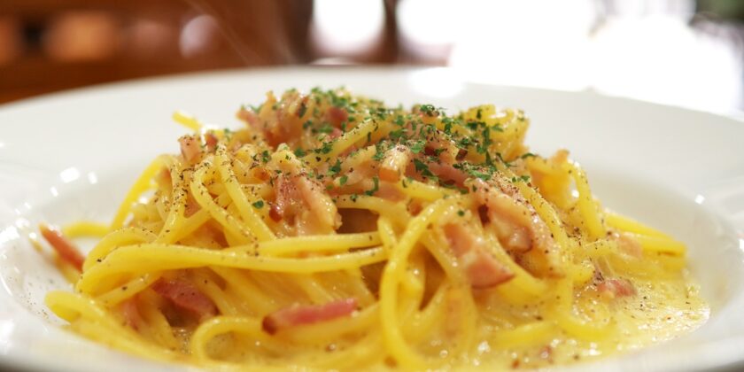 La ricetta originale della carbonara fatta dai migliori chef stellati