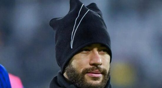 Neymar perde 1 milione online