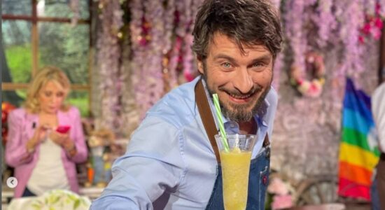 Prova il sorbetto alla frutta fresco e leggero approvato da Antonella Clerici