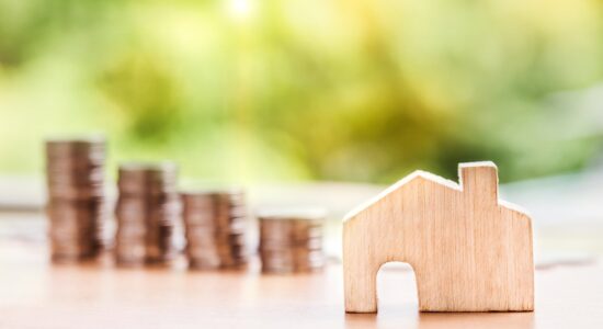 Quali sono le migliori surroghe a tasso fisso e variabile di aprile su un mutuo da 80.000 euro