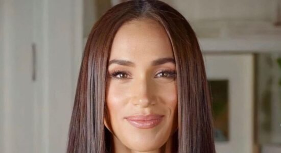Rossetto a lunga tenuta per labbra sottili di Meghan Markle