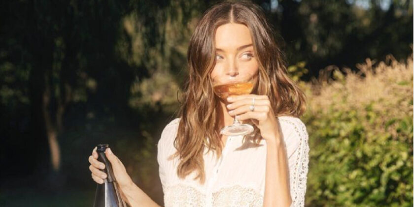 Sgonfiarsi e dimagrire dopo Pasqua e Pasquetta con l'allenamento di Miranda Kerr