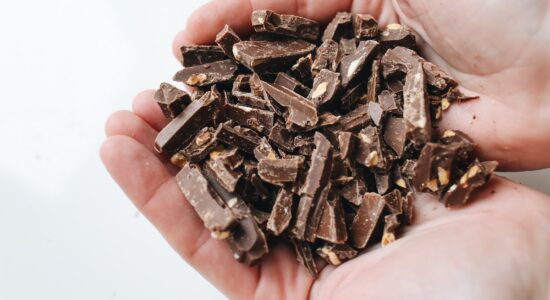 Usare il cioccolato avanzato per la cura di pelle e capelli