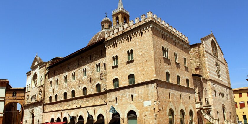 In una ex chiesa di Foligno si nasconde un capolavoro d'arte-proiezionidiborsa.it