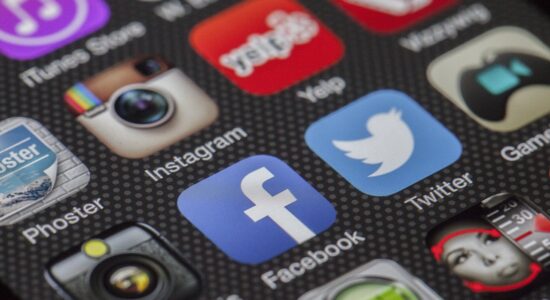 Attenzione alla truffa che gira su Facebook-proiezionidiborsa.it