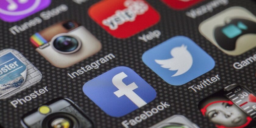 Attenzione alla truffa che gira su Facebook-proiezionidiborsa.it