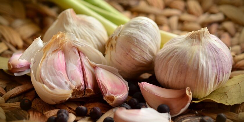 Come conservare e non far germogliare aglio, cipolle e patate-proiezionidiborsa.it