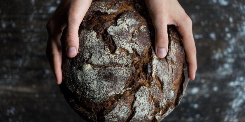 Come riciclare il pane raffermo