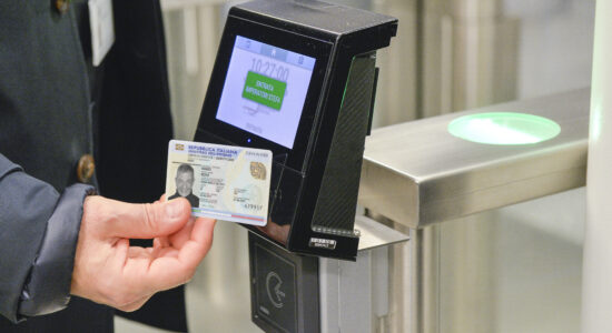 Come usare la CIE per l’accesso ai servizi online-proiezionidiborsa.it