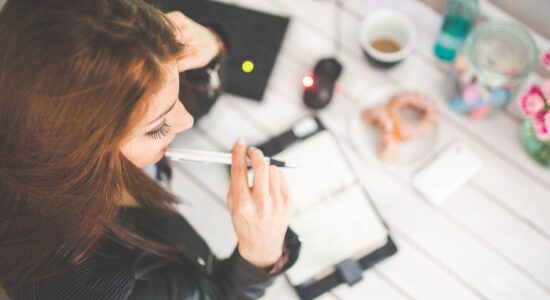 Cosa fanno le donne spagnole e quelle inglesi quando hanno i dolori mestruali-proiezionidiborsa.it