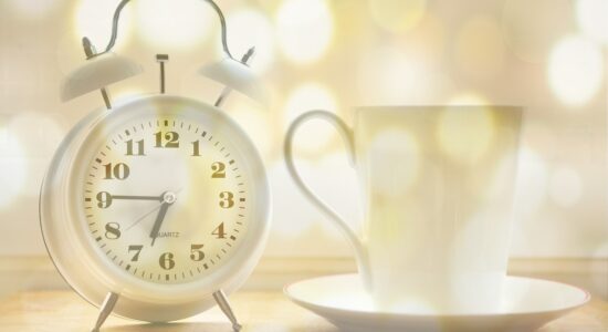 Cosa mangiare a colazione per ridurre il colesterolo-proiezionidiborsa.it