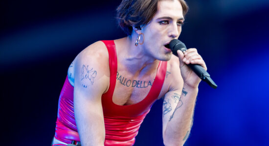 Damiano dei Maneskin cambia look-foto da wikipedia