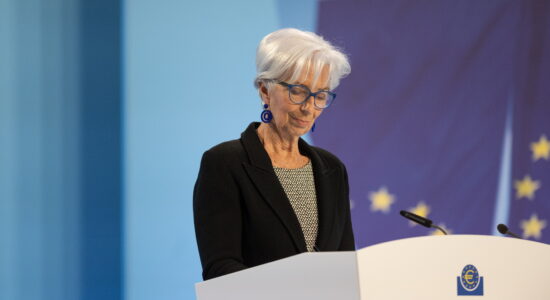 Ecco cosa può accadere adesso dopo il rialzo dei tassi di interesse-C.Lagarde BCE-proiezionidiborsa.it