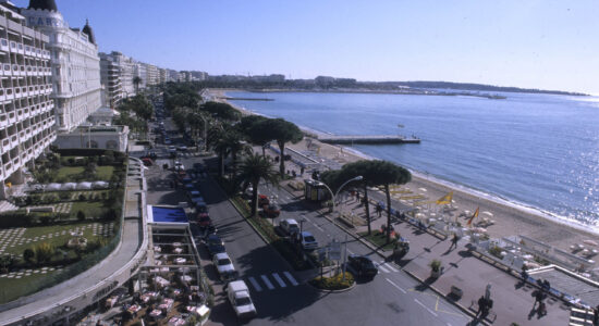 Festival di Cannes 2023-panoramica di Cannes-proiezionidiborsa.it