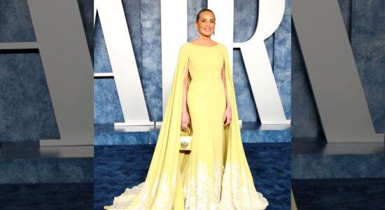 Fisico al top anche dopo i 60 anni per Sharon Stone-foto da Instagram