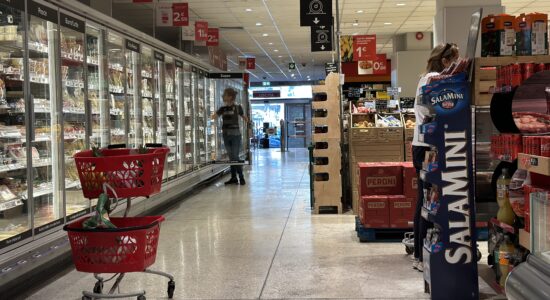 I 6 segreti per risparmiare centinaia di euro sulla spesa alimentare e per la casa-proiezionidiborsa.it