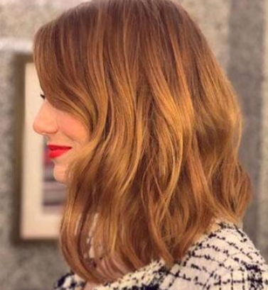 Il collarbone cut di Emma Stone